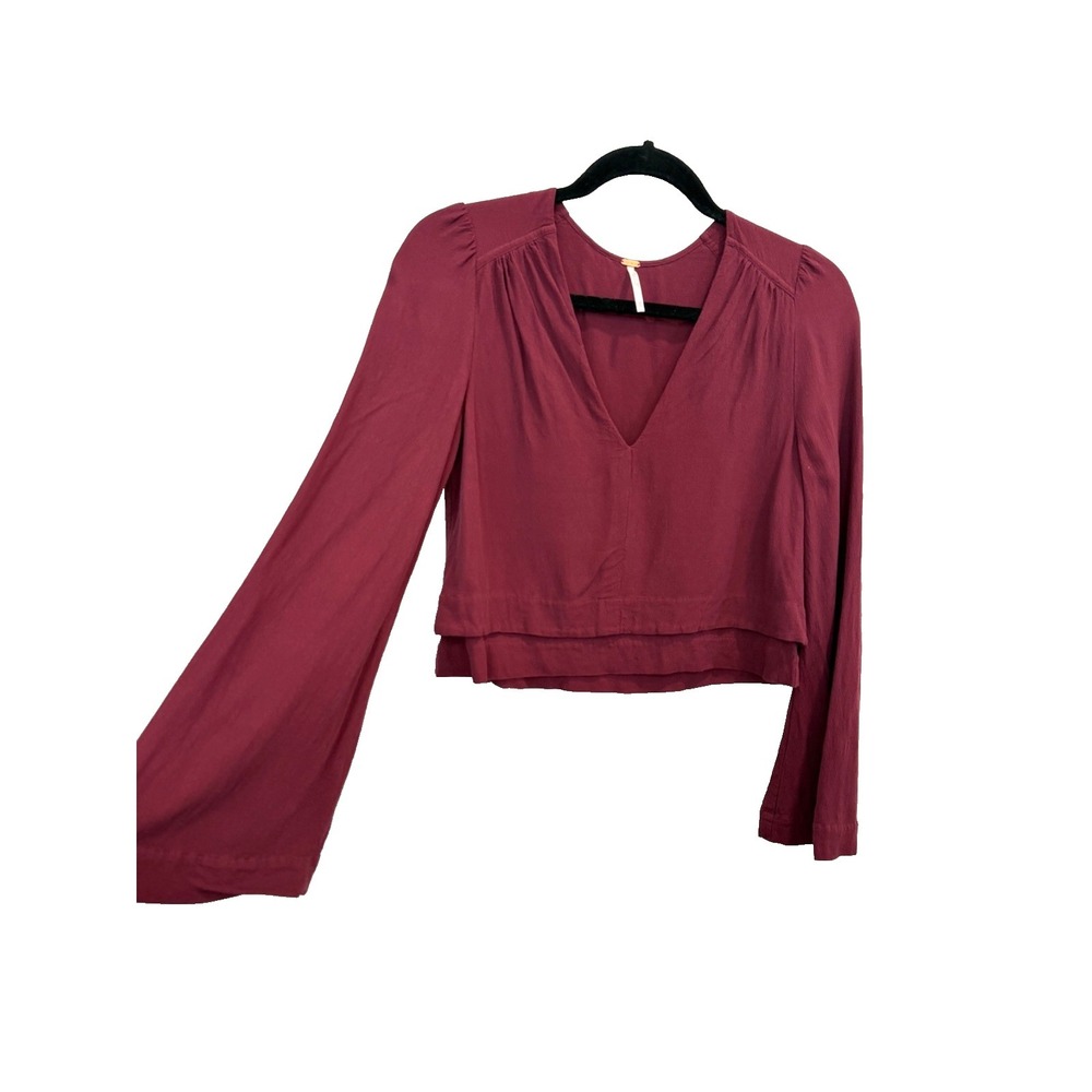 Free People Cropped V-Neck Top XS Burgundy Wine Red Romantic Boho Bell Sleeve - Picture 2 of 8